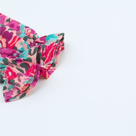 Fuchsia Smocked Puffy Sleeve Floral Drop Waist Dress - Picture 5 of 10